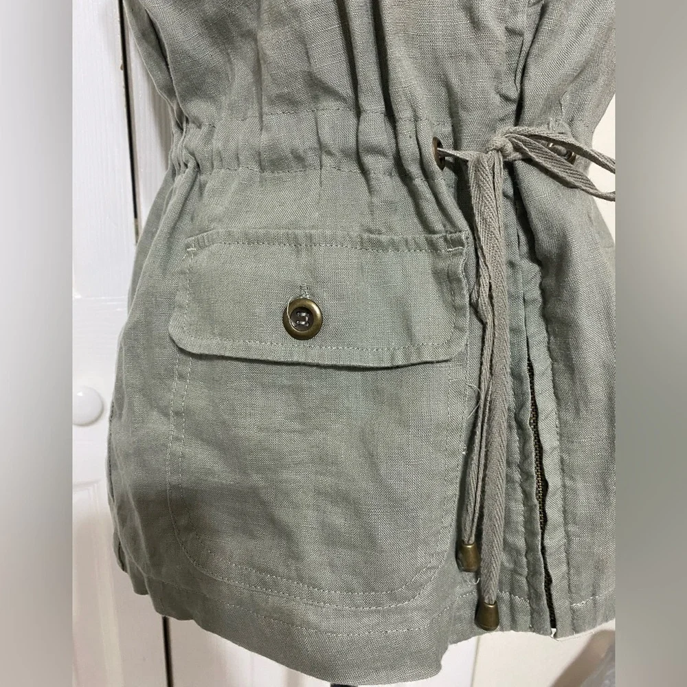 St. TROPEZ Olive Green hooded  cargo Vest size S